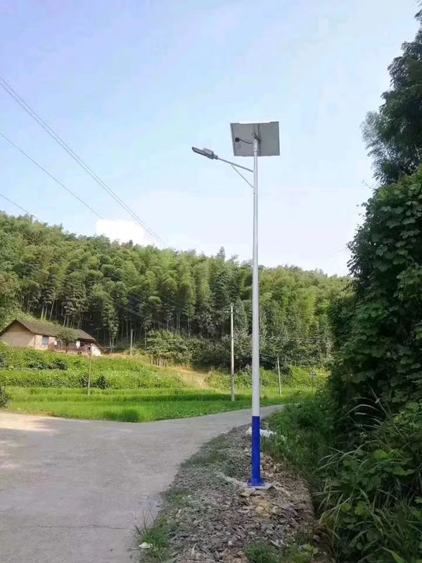 太陽(yáng)能路燈案例